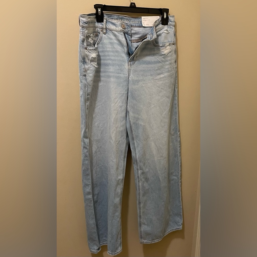 American Eagle Low Rise Skater Jean Size 6